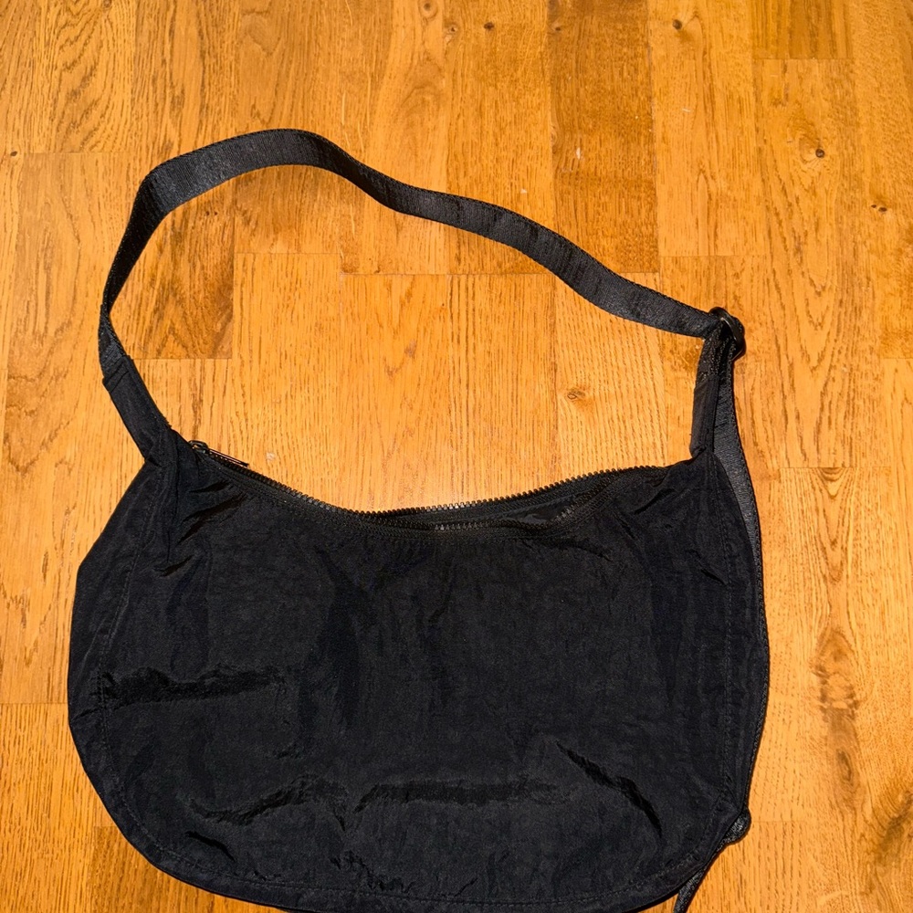 Baggu Medium Crescent Bag
